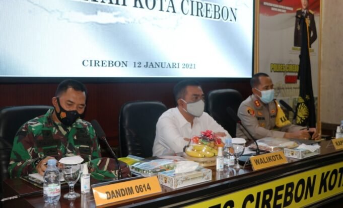 Kapolres Cirebon Kota Pimpin Rapat Koordinasi Penanggulangan Covid-19 di Wilayah Kota Cirebon