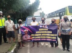Sat Lantas Berbagi Masker dan Sosialisasi 3 W Dalam Rangka PPKM