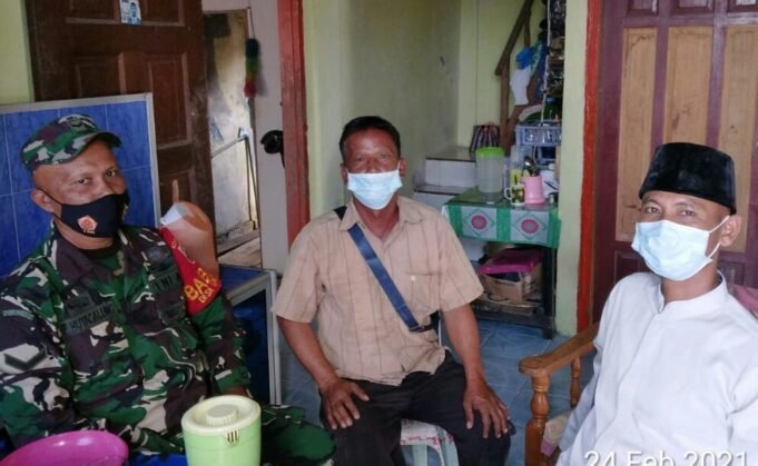 Babinsa Desa Tanjung Kelit Serda H Hutagalung, Pantau Pembahasan Pembukaan STQ Tingkat Desa