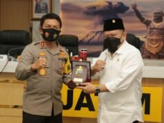 Kapolda Jatim Menerima Kunker dan Silaturahmi Ketua DPD RI di Mapolda Jatim