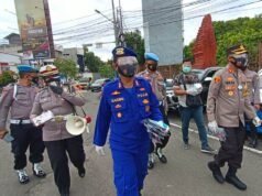 Kapolres Cirebon Kota Bagikan Masker Bersama Wadir Polair Polda Jabar