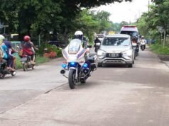 Unit Patwal Polres Cirebon Kota Berikan Kelancaran Prioritas Pengawalan Iringan Jenasah