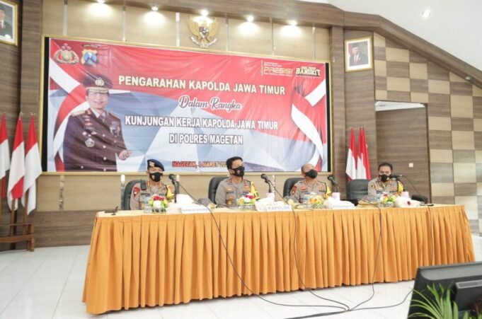 Kapolda Jatim Berikan Pengarahan Tentang TWT dan Penanggulangan Covid-19 di Polres Magetan