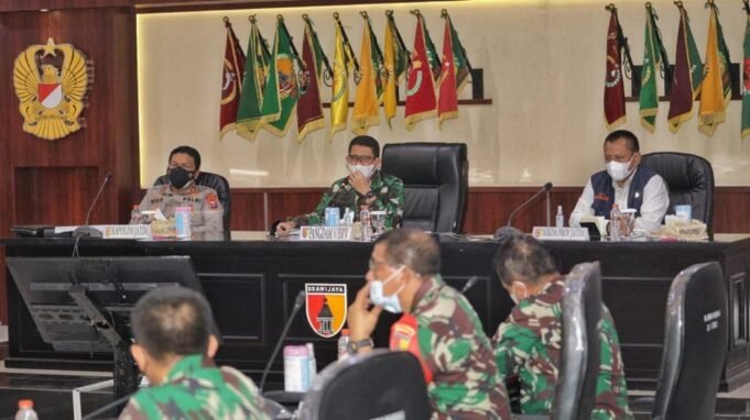 Forkopimda Jatim Gelar Anev Kasus Covid- 19 Khusus Bangkalan
