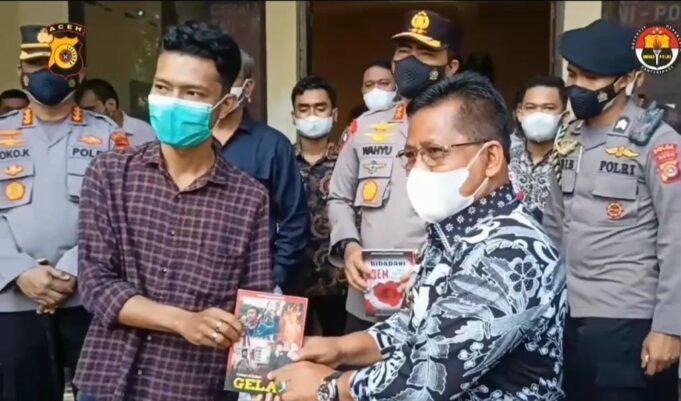 Giat Vaksinasi di Gerai Vaksin TNI-Polri