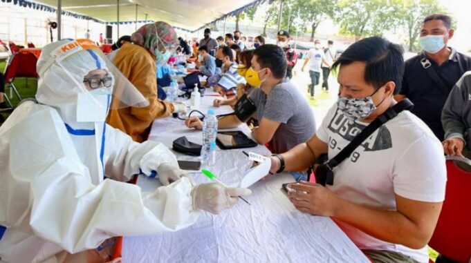 TNI AL Target Vaksin 24 Ribu Peserta dari 3 Kecamatan Surabaya