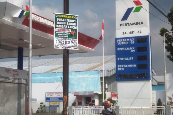 Pom Bensin 34.451.63 di Kecamatan Plumbon, Menjadi Pusat Pembelian Bahan Bakar Perusahaan Industri di Sekitarnya