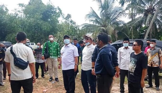 Bupati Kampar Wajib Tolak Perijinan Perkebunan PT Langgam Harmuni, Sebab Tanah Hak Milik Petani