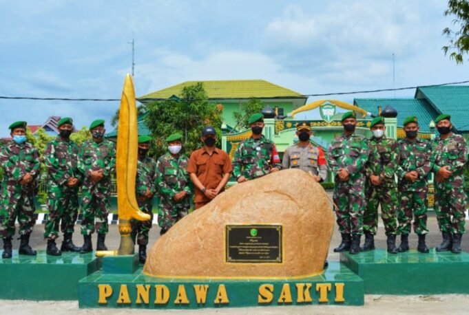 Alumni Akmil dan Akpol 2002 Resmikan Tugu Pandawa Sakti Cekdim Kodim 0103/Aceh Utara