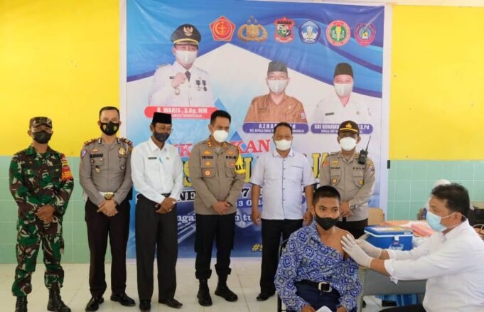 Kapolres Tinjau Pelaksanaan Vaksinasi dan Testing Covid-19 di Kota Tanjungbalai