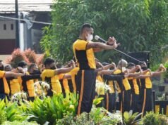 Jaga Kesehatan, Personel Polresta Cirebon Lakukan Olahraga Jalan Santai