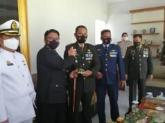 Kapolres Ciko dan Para Perwira, Spontanitas Ucapkan HUT TNI Sambangi Mako Kodim