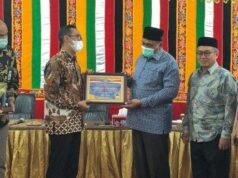 Lima Kali Berturut – turut Dapat WTP, Bupati Aceh Singkil Terima Penghargaan dari Menteri Keuangan