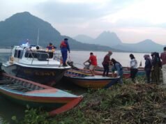 Peduli Vaksin Gunakan Perahu, Satpolair Polres Purwakarta Jemput Warga Di Waduk Jatiluhur