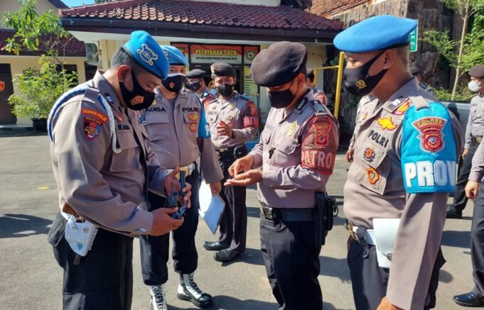 Puluhan Anggota Polres Ciko Mendapatkan Tindakan Gaktibplin oleh Propam Polres Cirebon Kota