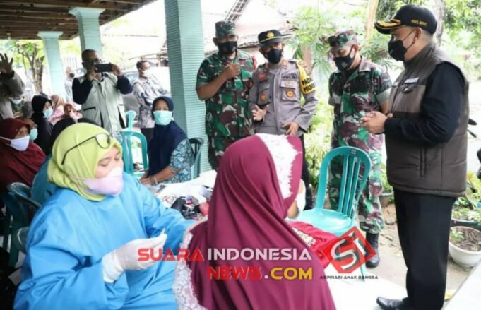 Bupati Tuban Bersama Forkopimda Tingkatkan Target Capaian Vaksinasi Untuk Umum dan Lansia