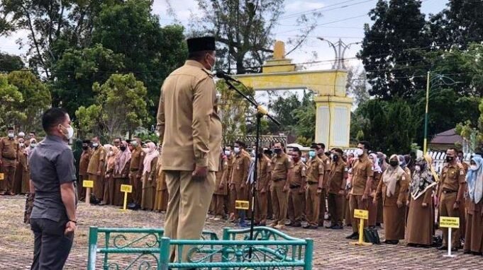 Dalam Apel Gabungan Bupati Aceh Singkil Evaluasi Kinerja di Jajarannya