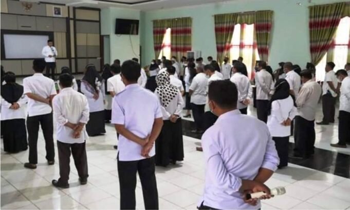 Kakanwil ingatkan ASN Kanwil Kemenag Sulbar Disiplin dan Satu Barisan