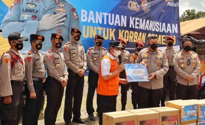 Kalemdiklat Polri Berikan Pengarahan Sesuai SOP Penanganan Bencana di Lumajang