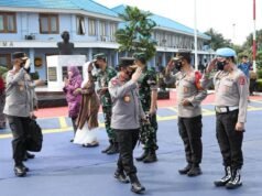 Terbang ke Lumajang, Kapolri Tinjau Langsung Korban Erupsi Gunung Semeru