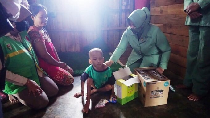 Kodim 0426 Tuba, Lakukan Kegiatan Baksos Melalui Persit Kartika Chandra Kirana Cabang XLIX