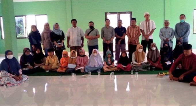 PT. PCR Sebanga, Berbagi Dengan Anak Yatim