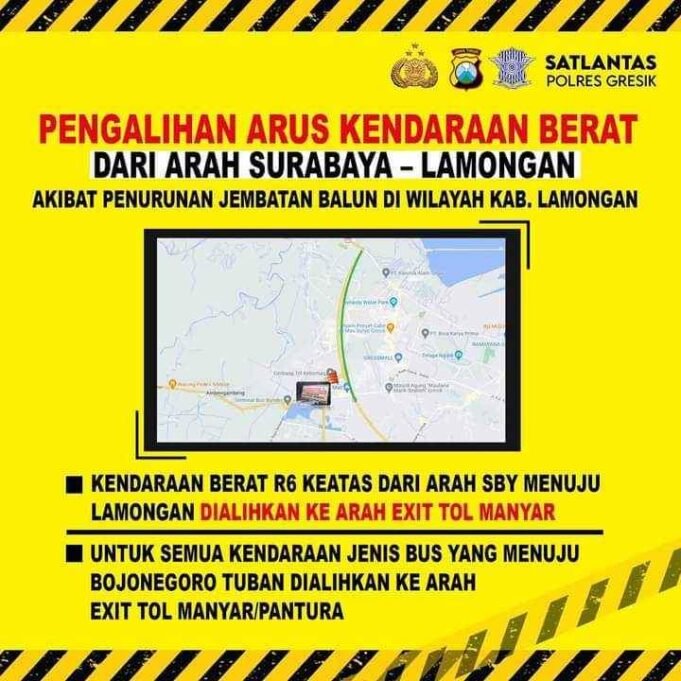 Dampak Jembatan Ambles, Satlantas Polres Gresik Pengalihan Arus Lalu Lintas