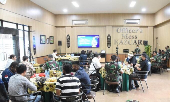 Pangdam XVIII/Kasuari Ajak Insan Pers Jaga Keindahan Papua Barat