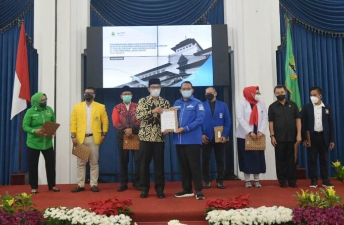 10 Parpol Jabar Dapat Bantuan Keuangan Pemerintah