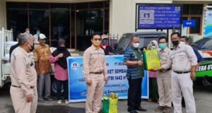 Bantu Meringankan Beban Masyarakat, PT. Sulfindo Adiusaha Berikan Bantuan Paket Sembako