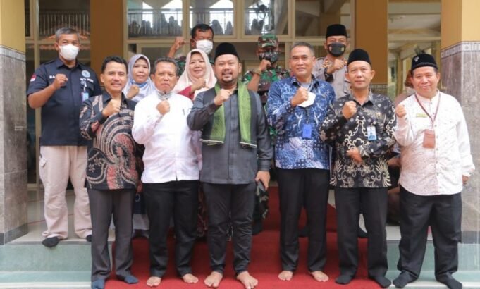 Bupati Gresik Bersama BNN Kabupaten Gresik Terkait Bahaya Penyalahgunaan Narkoba Iku Yo Dak Eson Banget