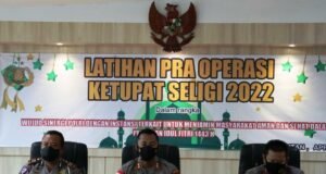 Kapolres Bintan Buka Latihan Pra Operasi Ketupat Seligi 2022 di Gedung Sarja Arya Racana