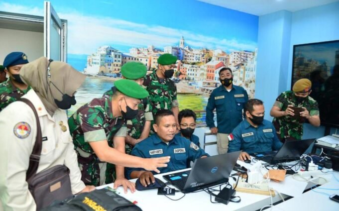 Kenali Lebih Dekat Penerangan TNI AL, 20 Siswa Suspapen TNI Kunjungi Dispenal