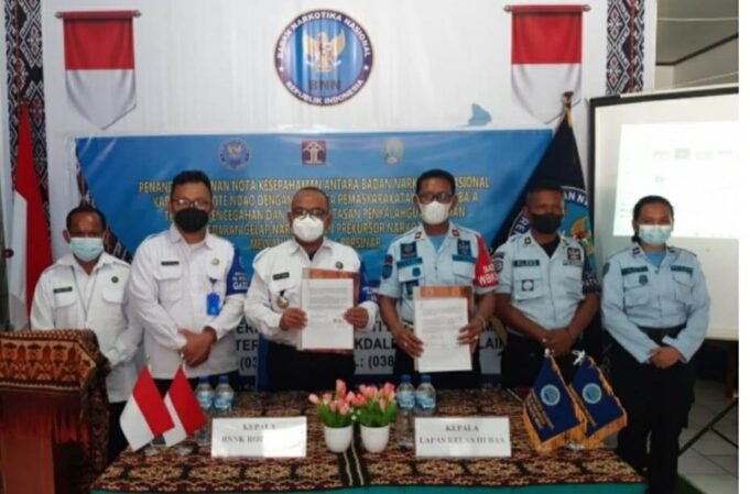 Lapas Baa dan BNNK Rote Ndao Tandatangani MoU Wujudkan Lapas Bersinar