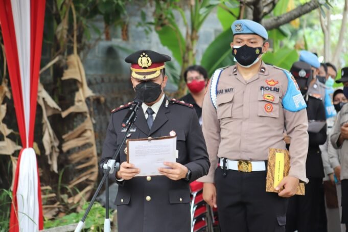 Polres Gresik Beri Penghormatan Terakhir Aiptu Jailani
