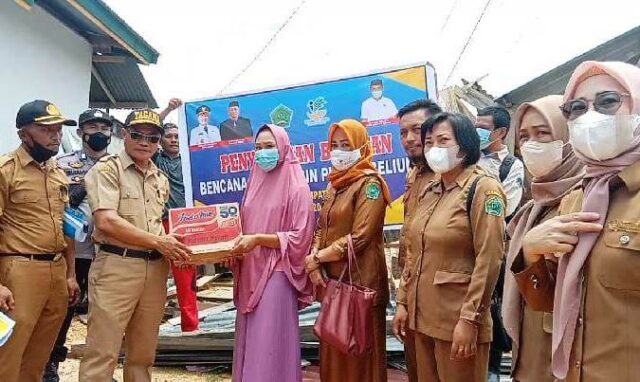 Terdampak Puting Beliung di Ameroro, Pemkab Konawe Bantu 34 KK