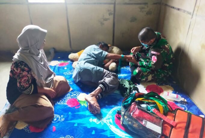 Yonif 123/Rajawali Hadir Peduli di Tengah – tengah Kesulitan Rakyat