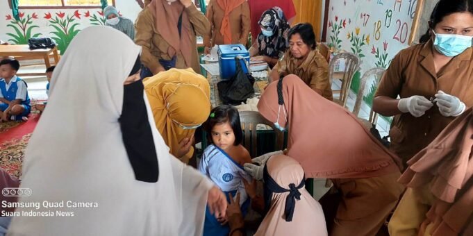 30 Murid TK Wulele Sanggula Kelurahan Lambuya, Ikut Serta Dalam Pencanangan Bulan Imunisasi Anak Nasional