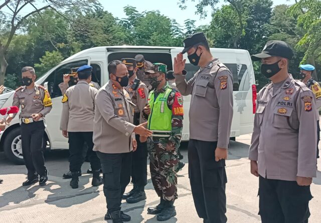 Kapolda Jabar Cek Kesiapan Pengamanan Arus Balik Di Rest Area KM 229 ...