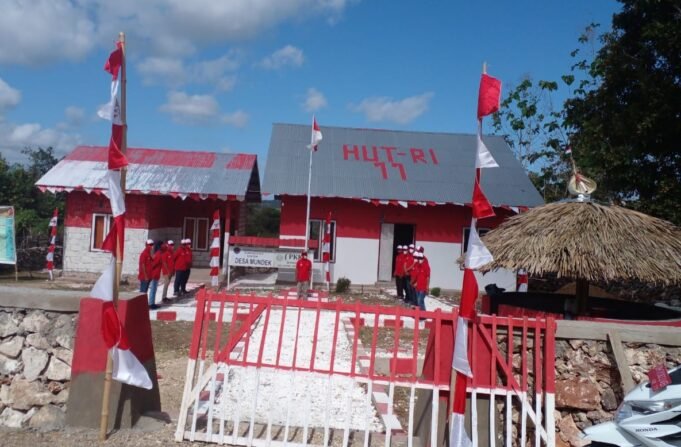 Peringati HUT RI Ke 77, Desa Mundek Hiasi Ornamen Merah Putih