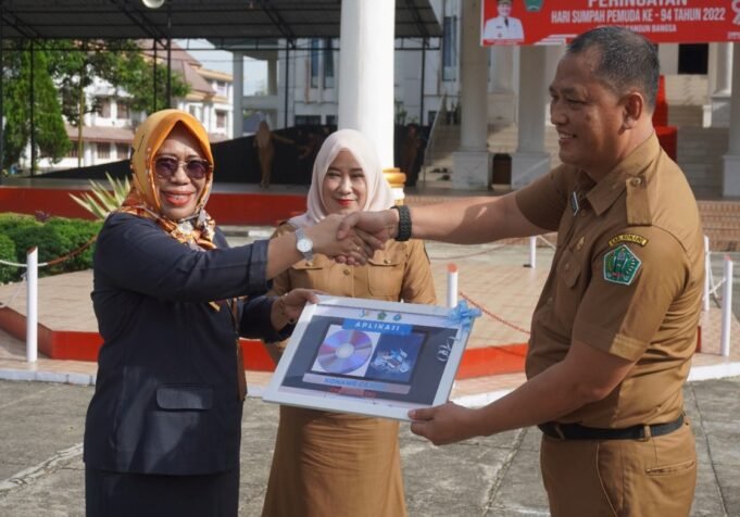 BPS Serahkan Dokumen “Kelurahan Cantik” ke Pemkab Konawe
