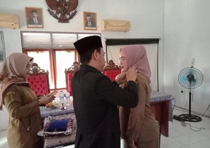 Desa Gempol Kecamatan Gempol Kabupaten Cirebon Berganti Pemimpin untuk Sementara Waktu