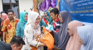 Masuk Nominasi Evaluasi HKG 2022 Kategori Tertib Administrasi, Ketua TP PKK Provsu Kunjungi Kelurahan Bagelen