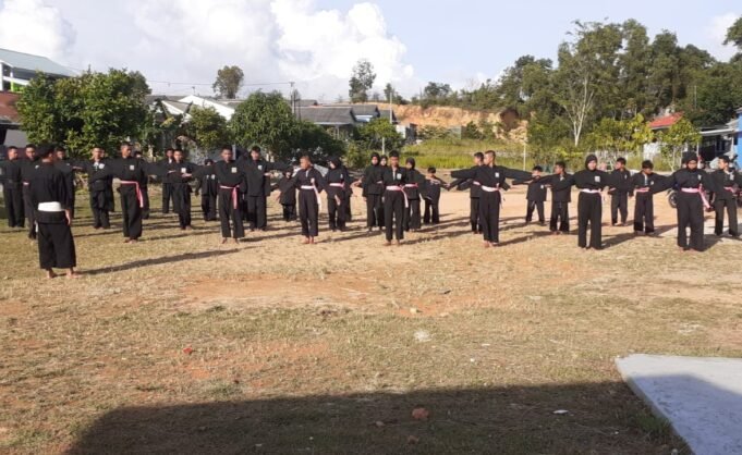 PSHT Cabang Bintan Lakukan Ujian Kenaikan Sabuk Karate