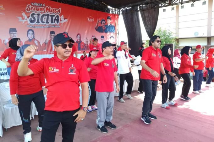 Senam Massal ‘SICITA’ Meriahkan HUT PDI P Ke 50