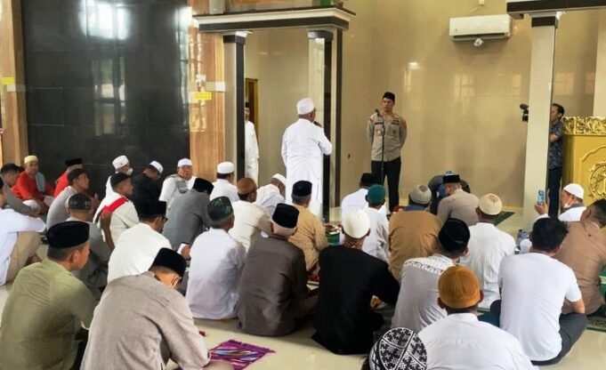 Jum’at Curhat, Kapolres Konawe Dengarkan Keluhan Masyarakat