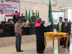Drs Tajuddin Dongge Resmi Dilantik Menggantikan Kadek Rai Sudiani Sebagai Wakil Ketua I DPRD Konawe