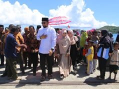 Masyarakat Jikotamo Sambut Kedatangan Wakil Bupati Bassam Kasuba Jelang Penutupan STQH ke XXVII