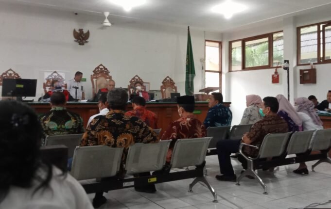 Sidang Tipikor, Keterangan Pahim di Bantah Sunjaya, Siapa yang Ambil Uang di Meja