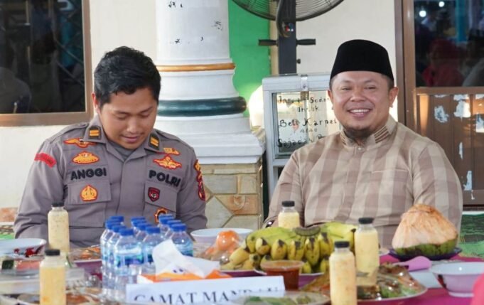 Camat Mandau Hadiri Safari Ramadhan 1444 H di Kelurahan Duri Timur